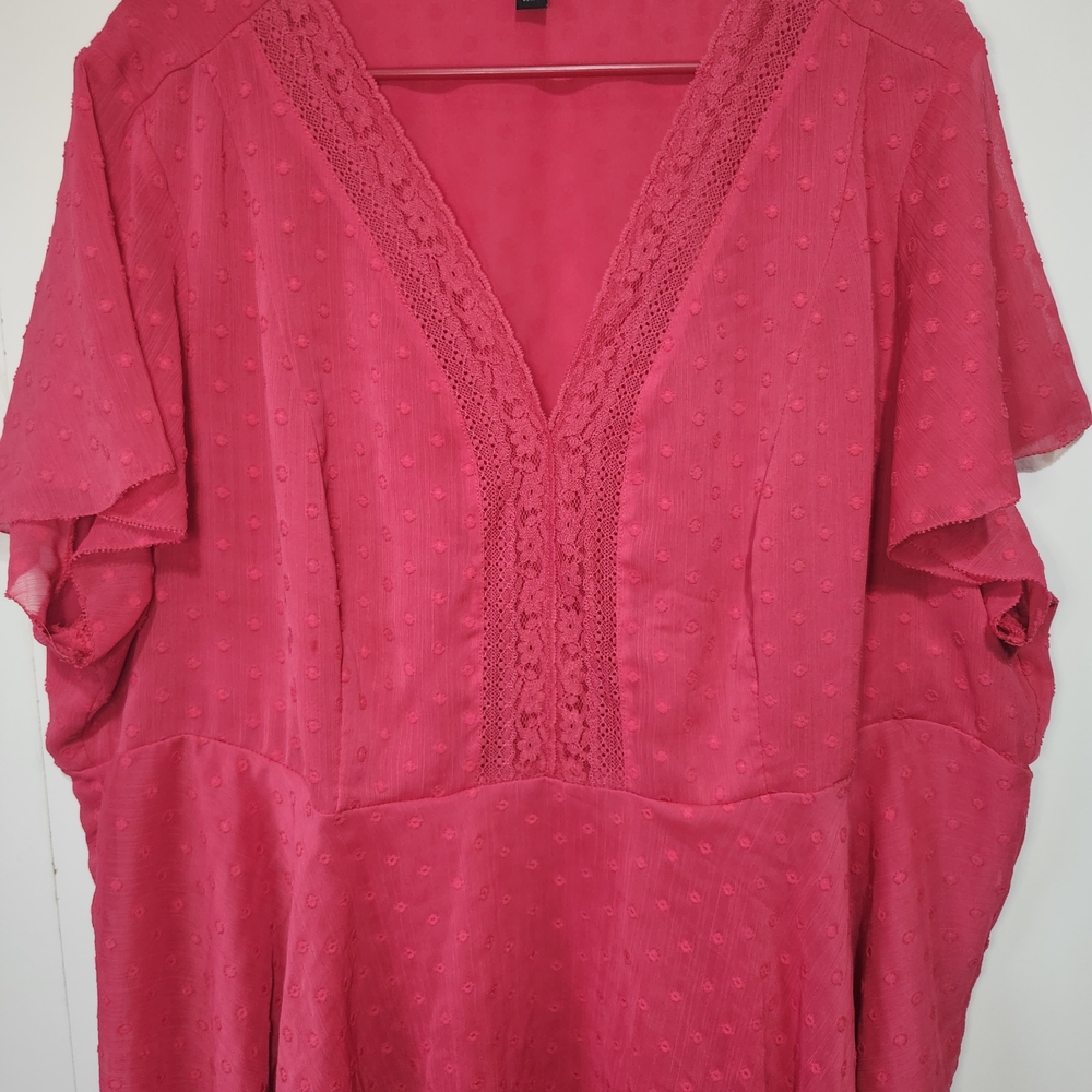 Torrid women's 3X Peplum Red blouse Flowy - Picture 4 of 11